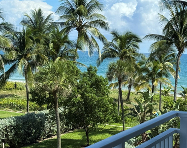 5200 N Ocean Boulevard - Photo Thumbnail 4