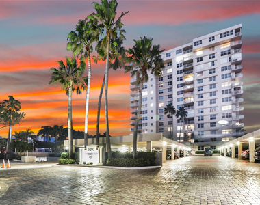 5200 N Ocean Boulevard - Photo Thumbnail 39