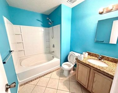 1108 Conner Court - Photo Thumbnail 7
