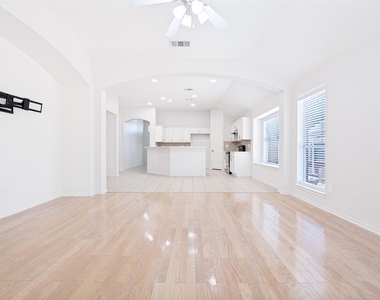 2755 Honey Suckle Drive - Photo Thumbnail 12