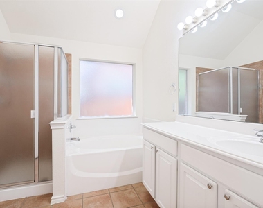 2755 Honey Suckle Drive - Photo Thumbnail 18