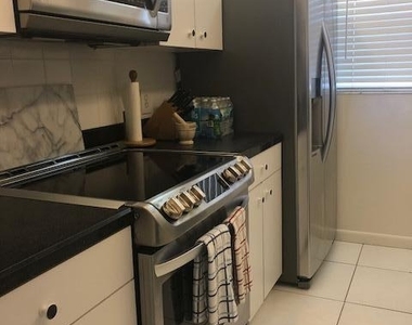 3101 S Ocean Boulevard - Photo Thumbnail 8
