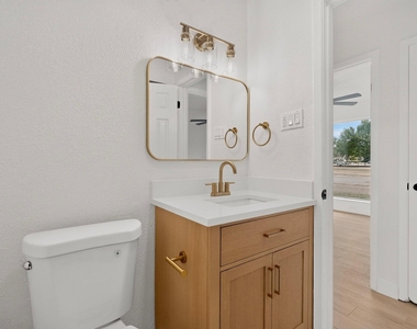 11231 Pelican Drive - Photo Thumbnail 15