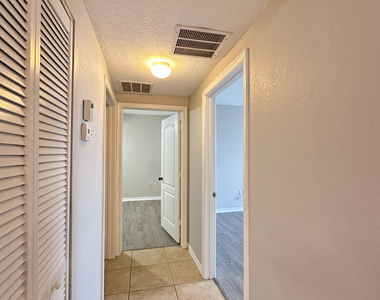 158 Sw Peacock Boulevard - Photo Thumbnail 11