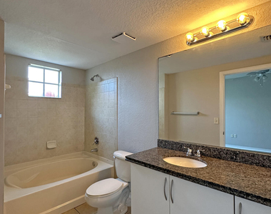 158 Sw Peacock Boulevard - Photo Thumbnail 15