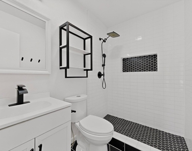2938 Churchill Way - Photo Thumbnail 11
