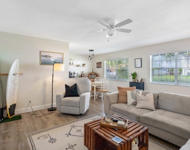 2455 Ne 51st Street - Photo Thumbnail 16