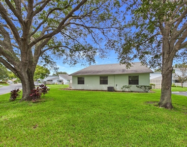 431 Jupiter Lakes Boulevard - Photo Thumbnail 2