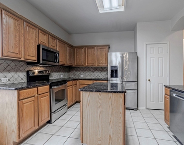 7025 Michael Drive - Photo Thumbnail 7