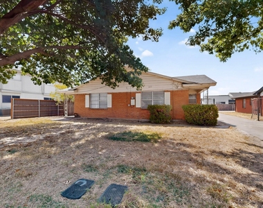 222 W Union Bower Road - Photo Thumbnail 31