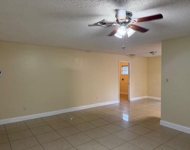 4159 Sherri Court - Photo Thumbnail 2