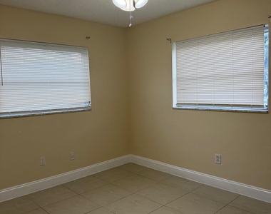 4159 Sherri Court - Photo Thumbnail 6