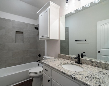 908 Tippit Lane - Photo Thumbnail 19