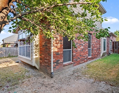 1344 Valley Vista Drive - Photo Thumbnail 28