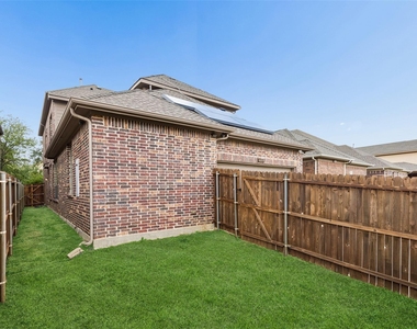 4944 Dominion Boulevard - Photo Thumbnail 23