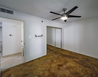 3112 San Jacinto Street - Photo Thumbnail 14
