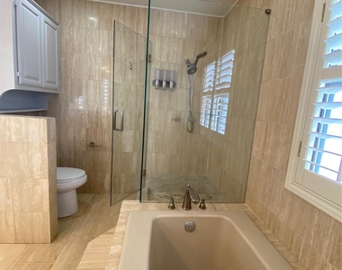 3112 San Jacinto Street - Photo Thumbnail 27