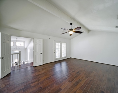 3112 San Jacinto Street - Photo Thumbnail 20