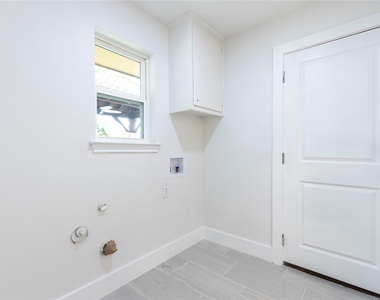 2705 Chadwick Drive - Photo Thumbnail 32