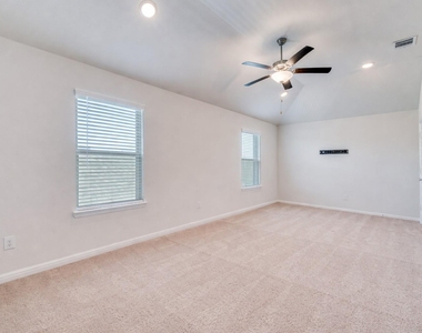 14149 Danesdale Drive - Photo Thumbnail 13