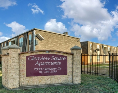 7030 Glenview Drive - Photo Thumbnail 14