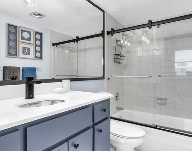 1801 S Flagler Drive - Photo Thumbnail 18