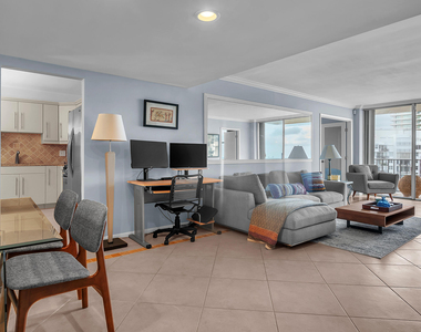 1801 S Flagler Drive - Photo Thumbnail 22