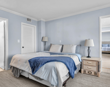 1801 S Flagler Drive - Photo Thumbnail 17