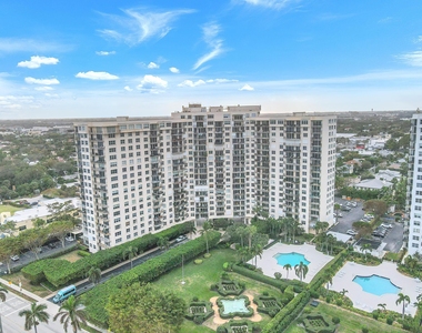 1801 S Flagler Drive - Photo Thumbnail 26