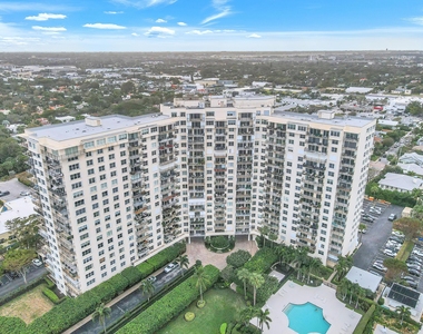 1801 S Flagler Drive - Photo Thumbnail 25
