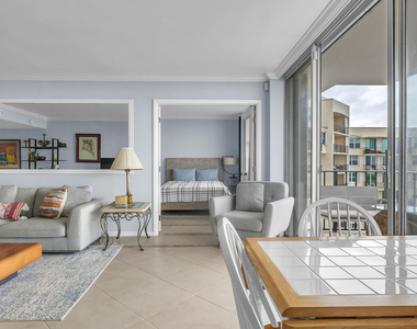 1801 S Flagler Drive - Photo Thumbnail 8