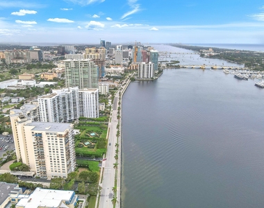 1801 S Flagler Drive - Photo Thumbnail 28