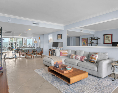 1801 S Flagler Drive - Photo Thumbnail 9