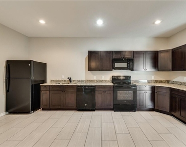 6035 Jennings Drive - Photo Thumbnail 2