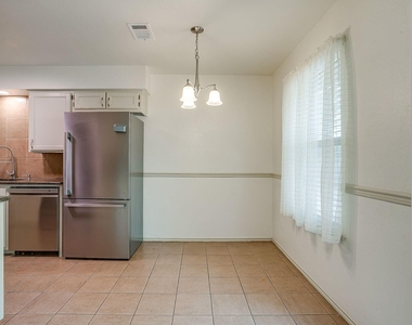 2610 N Casa Blanca Court - Photo Thumbnail 10
