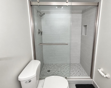 1537 E Hillsboro Boulevard - Photo Thumbnail 11