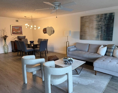 1537 E Hillsboro Boulevard - Photo Thumbnail 36