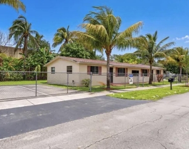 11120 Nw 6th Avenue - Photo Thumbnail 2