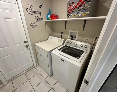 6528 Country Wood Way - Photo Thumbnail 30