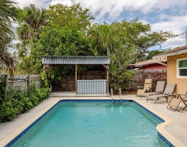 6528 Country Wood Way - Photo Thumbnail 55