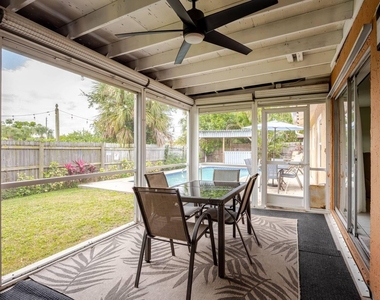 6528 Country Wood Way - Photo Thumbnail 54