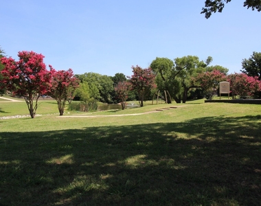 3509 Sherbrooke Place - Photo Thumbnail 25
