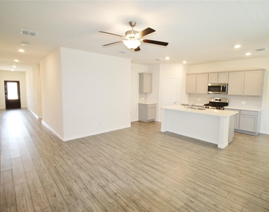 1610 Fields View Drive - Photo Thumbnail 7