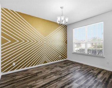 2416 Evening Stone Drive - Photo Thumbnail 5