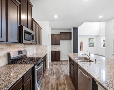 2416 Evening Stone Drive - Photo Thumbnail 10