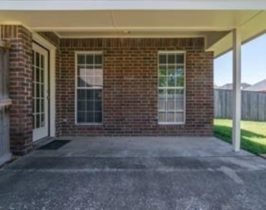 10804 Huntington Road - Photo Thumbnail 30