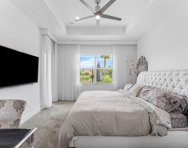 15262 Cherry Creek Lane - Photo Thumbnail 12