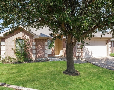8128 Modesto Drive - Photo Thumbnail 1
