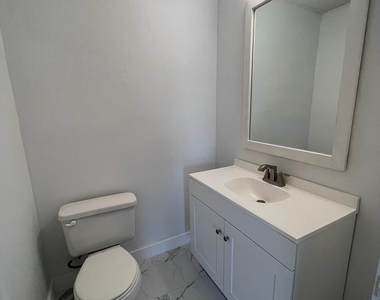 1699 Nw 7th Terrace - Photo Thumbnail 36