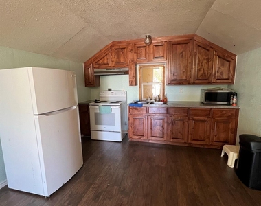 440 Humphrey Street - Photo Thumbnail 1